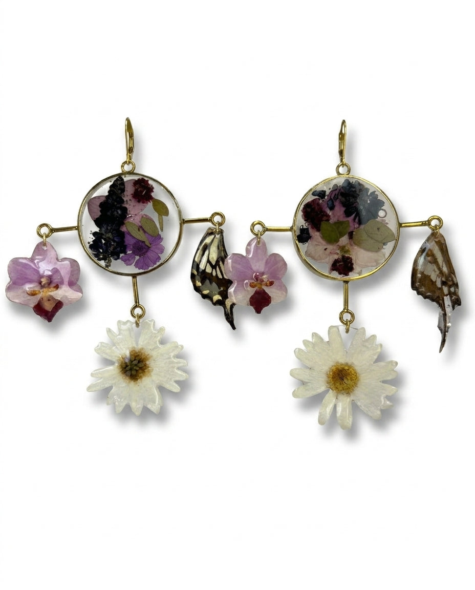 Organic mix chandelier earring