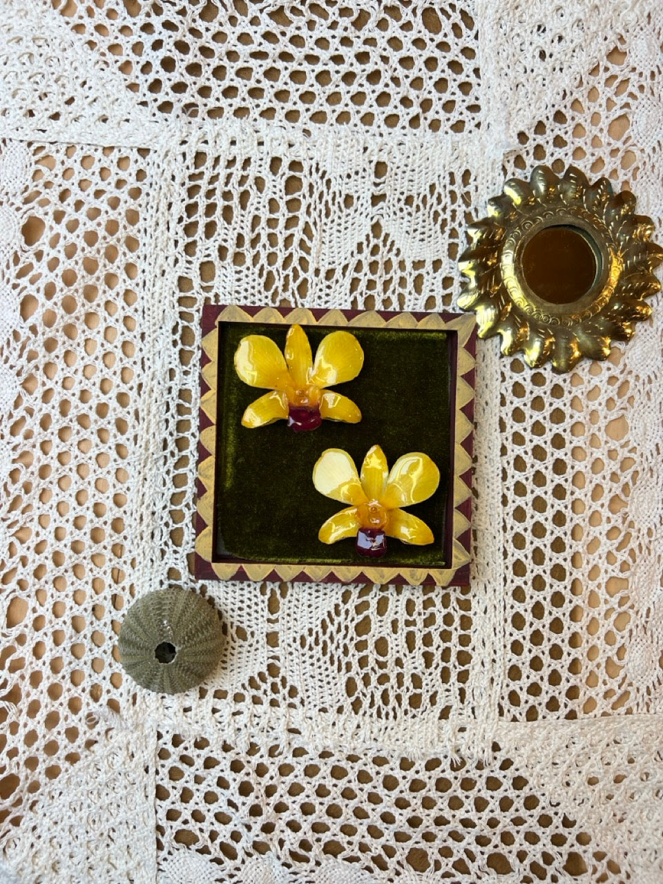 Orchid studs earrings