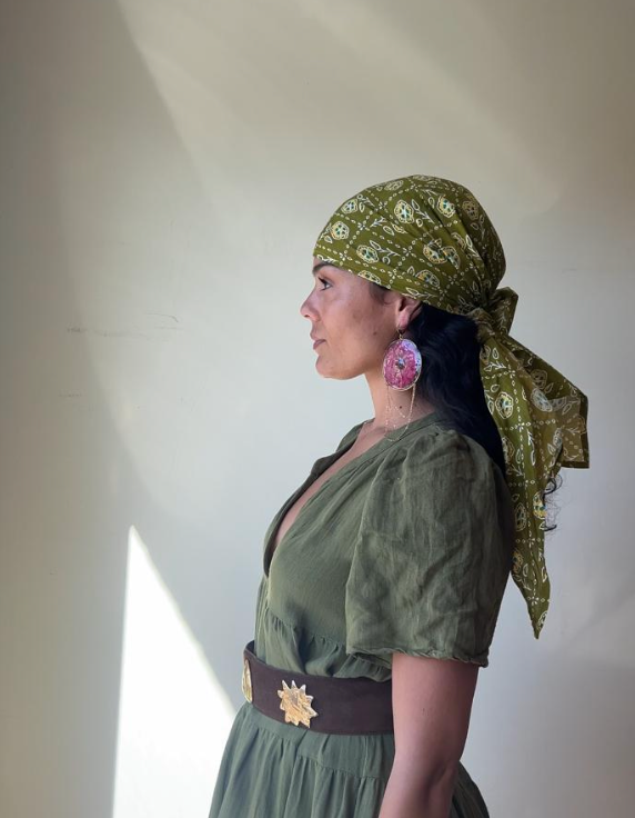 moss green triangle scarf