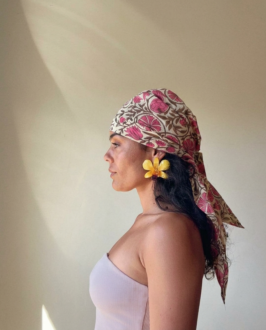 floral pink/bege triangle scarf